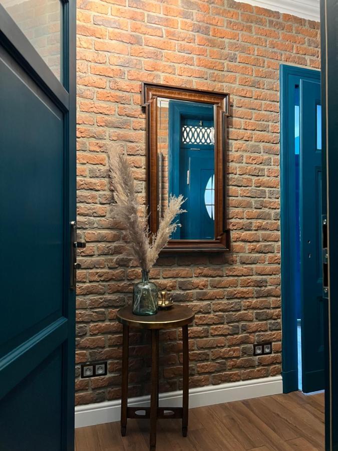 Apartament Baron ***** Jelenia Gora Exterior photo